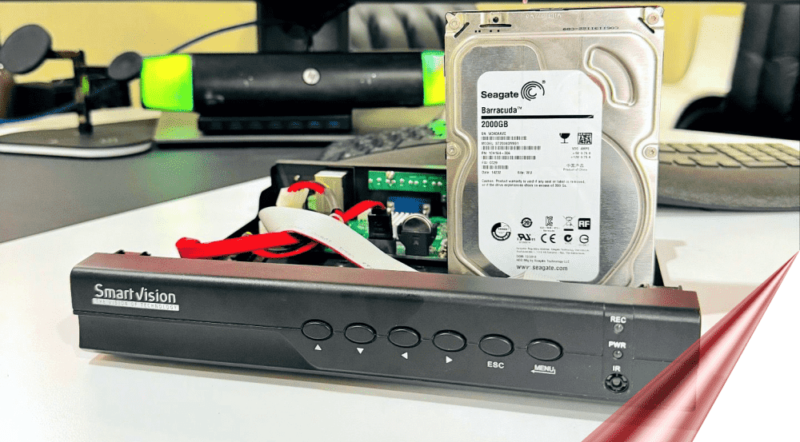 DVR cihazı ve güvenlik kamerası kayıt diski